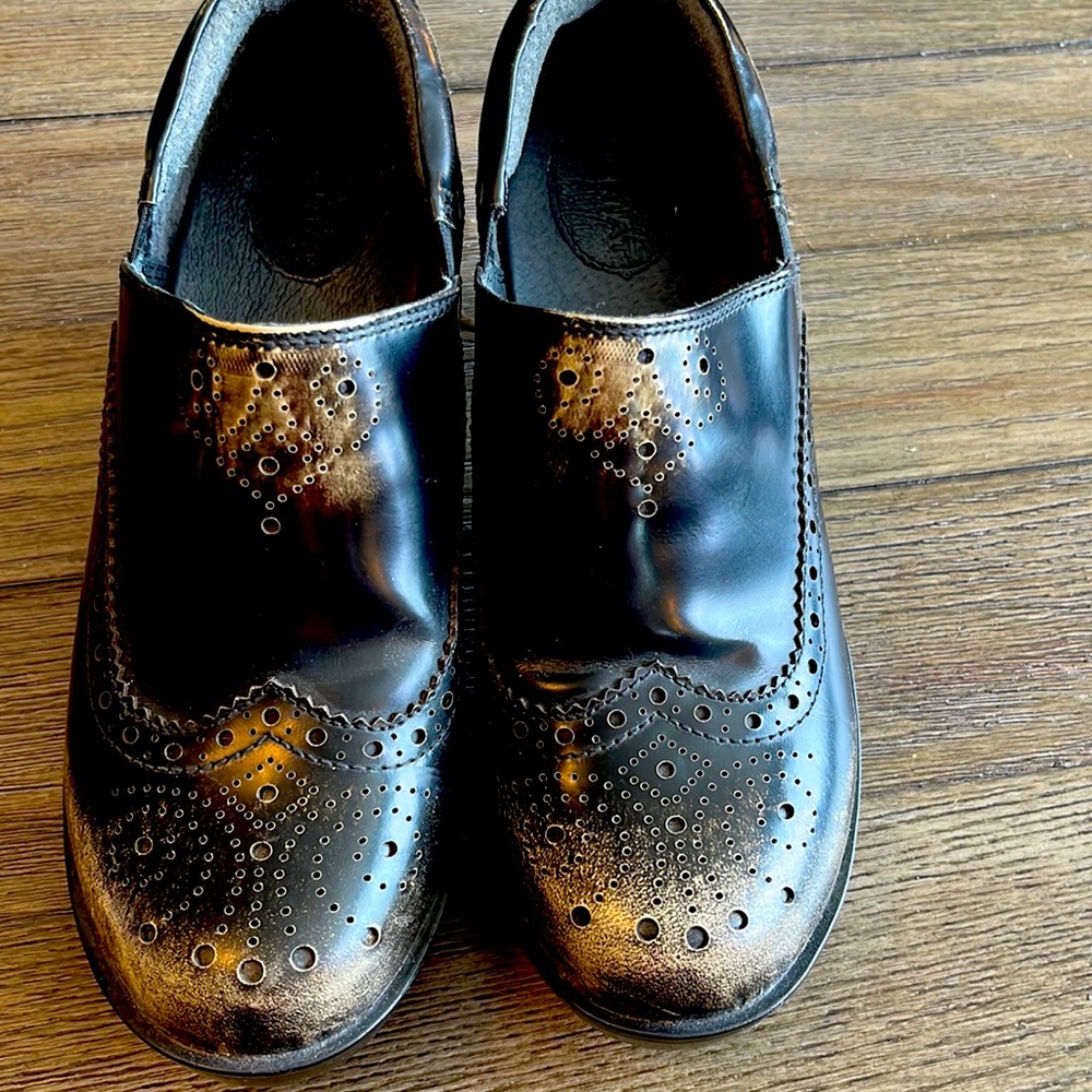 Ariat Two Tone Distressed Clogs